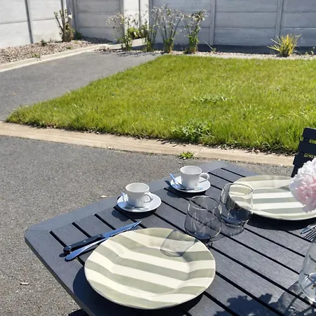 Cocon Paisible Proche De La - Jardin & Parking * 레비르