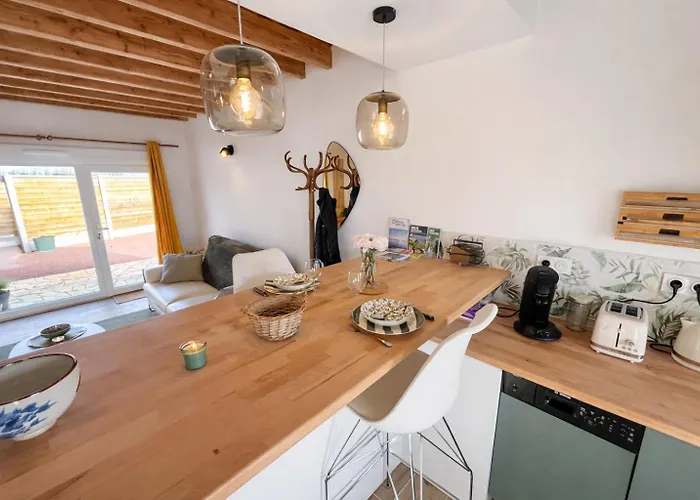 بيت للعطل Cocon Paisible Proche De La - Jardin & Parking *